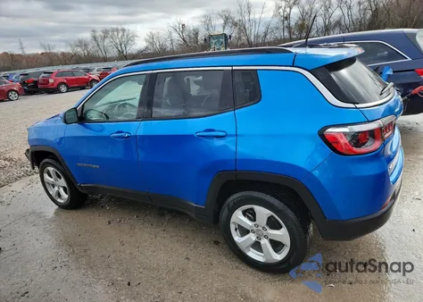 2020 Jeep Compass Latitude z USA, uszkodzony, nr VIN 3C4NJDBB1LT143118